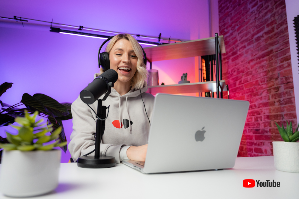 Standard YouTube License vs Creative Commons